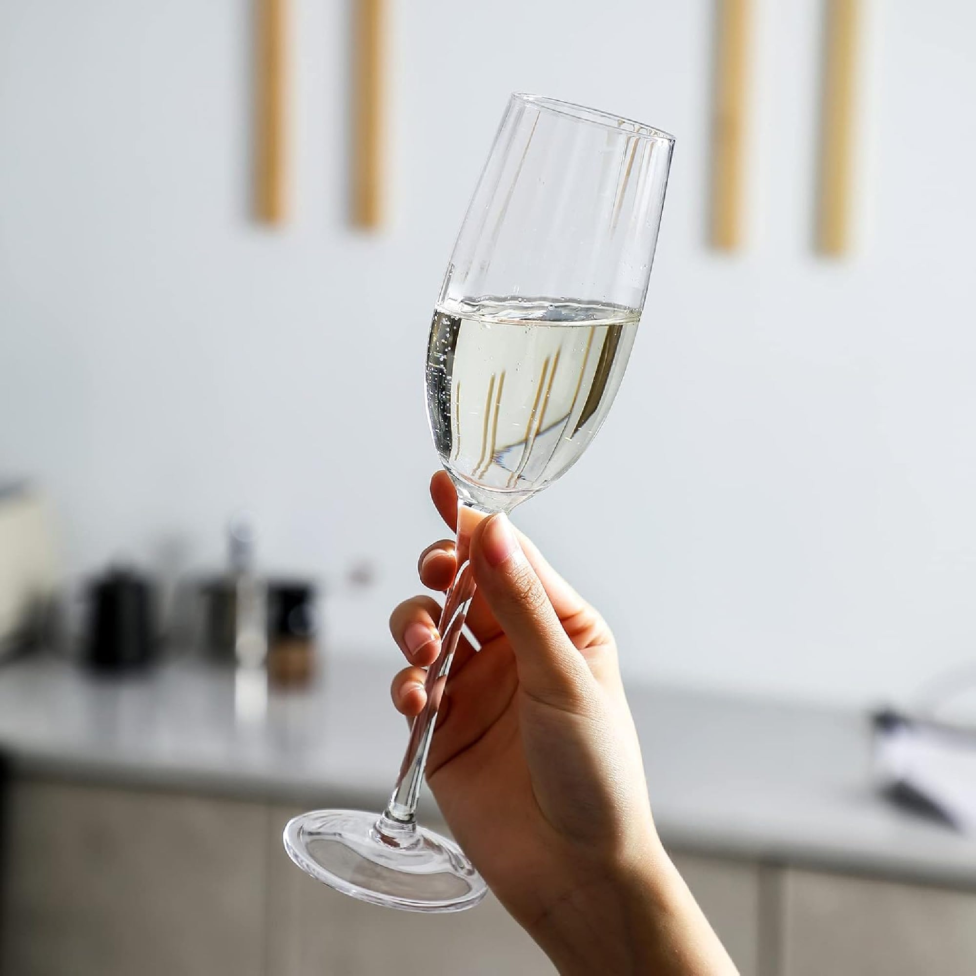 Champagne Flutes & Champagne Glasses – Set of 4 (210ml)