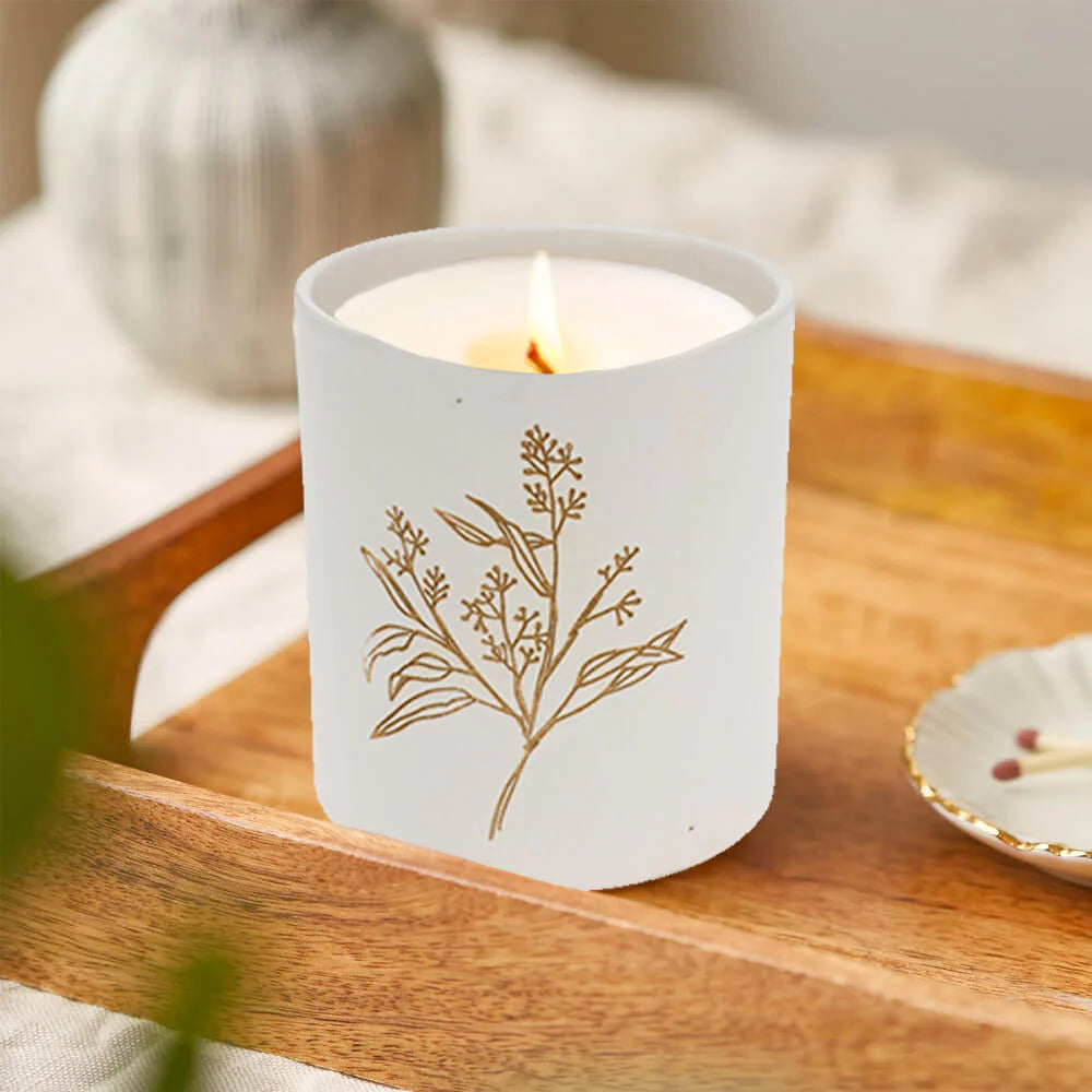 Scented Candle in Ceramic Pot with Wooden Lid